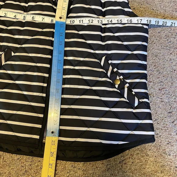 GAP Quilted Winter Vest Coat Womens Size S Black White Striped Zip Lined Pocket - Picture 2 of 10